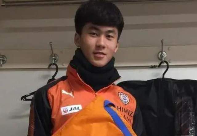 精品国产国语对白主播野战